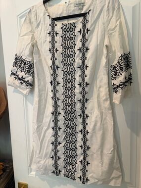 Banana Republic White Midi Dress with Black Embroidery